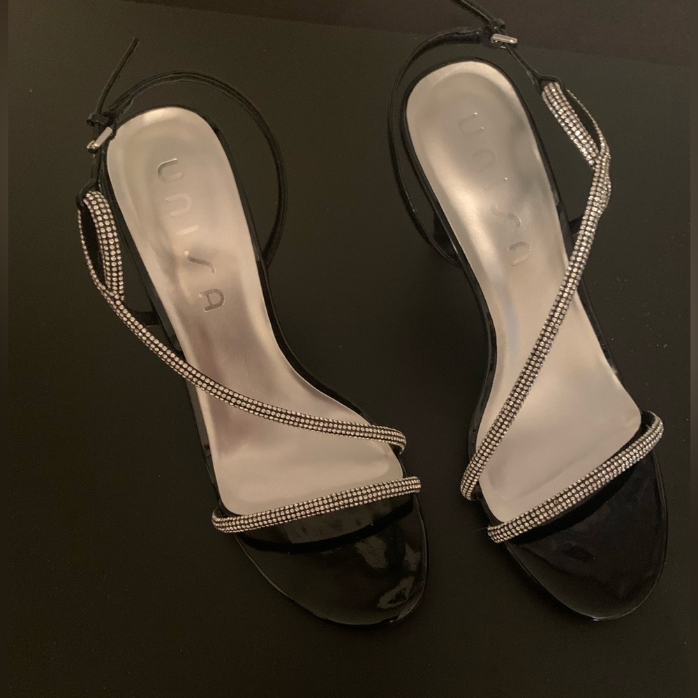 Unisa women’s dress shoes